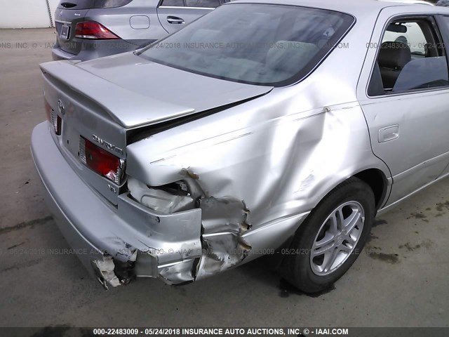 4T1BF22K3YU098054 - 2000 TOYOTA CAMRY LE/XLE SILVER photo 6