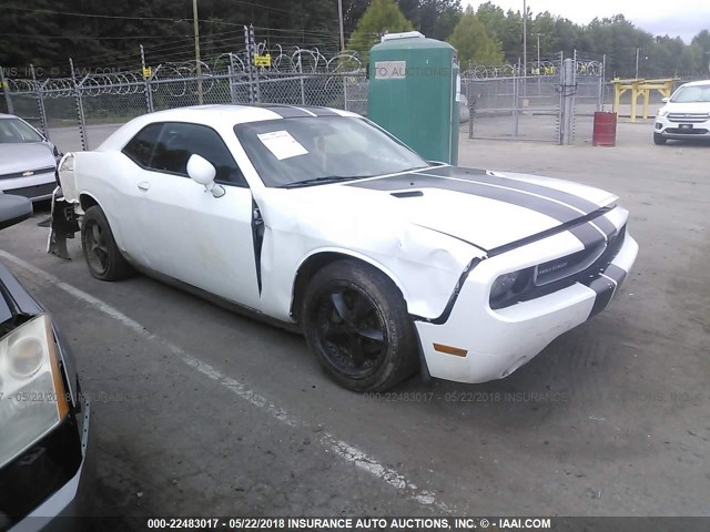 2C3CDYAG9EH107437 - 2014 DODGE CHALLENGER SXT WHITE photo 1