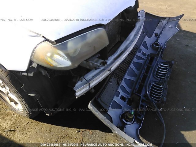 WBXPA73464WC44845 - 2004 BMW X3 2.5I SILVER photo 6