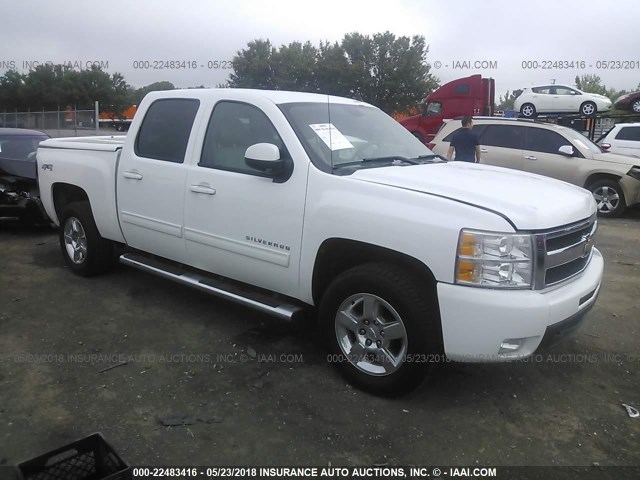 3GCPKTE30BG372269 - 2011 CHEVROLET SILVERADO K1500 LTZ WHITE photo 1