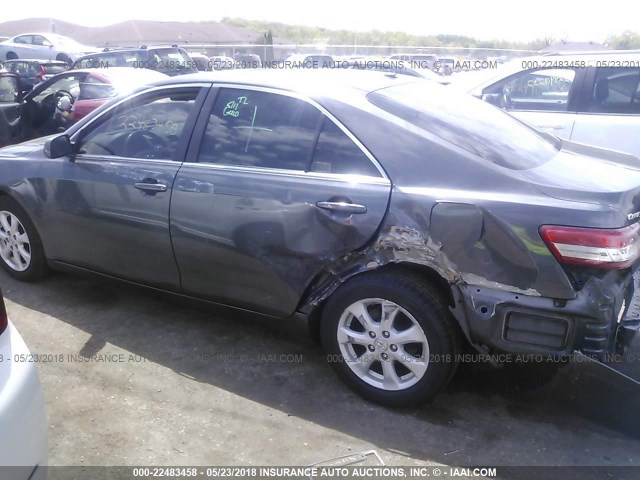 4T1BF3EK9BU630593 - 2011 TOYOTA CAMRY SE/LE/XLE GRAY photo 6