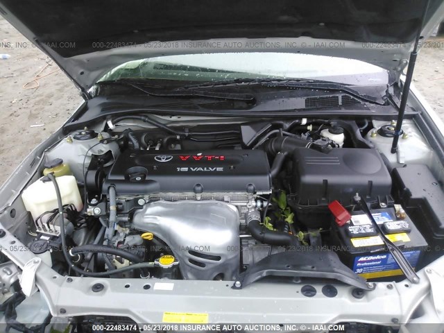 4T1BE32K35U520585 - 2005 TOYOTA CAMRY LE/XLE/SE Gümüş foto 10