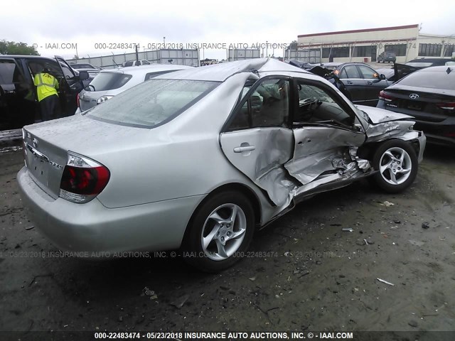 4T1BE32K35U520585 - 2005 TOYOTA CAMRY LE/XLE/SE Gümüş foto 4