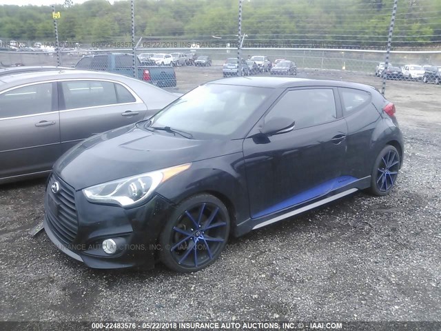 KMHTC6AE1DU137427 - 2013 HYUNDAI VELOSTER TURBO BLACK photo 2