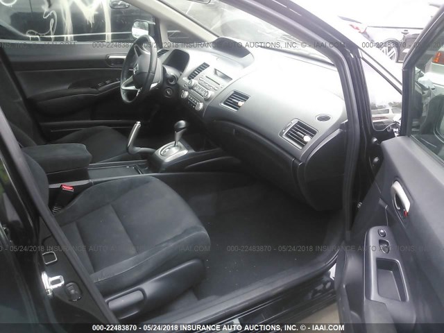 2HGFA1F60BH512060 - 2011 HONDA CIVIC LX-S 黑色 照片 5