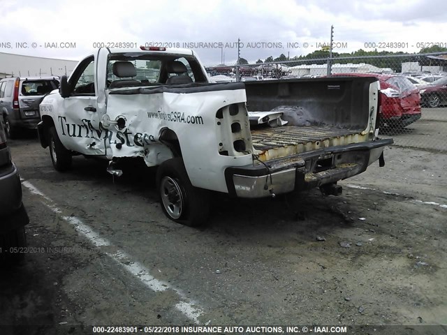 1GC3CVBG2AF123762 - 2010 CHEVROLET SILVERADO C2500 HEAVY DUTY WHITE photo 3