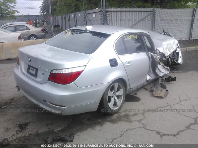 WBANV13598CZ57285 - 2008 BMW 528 XI SILVER photo 4