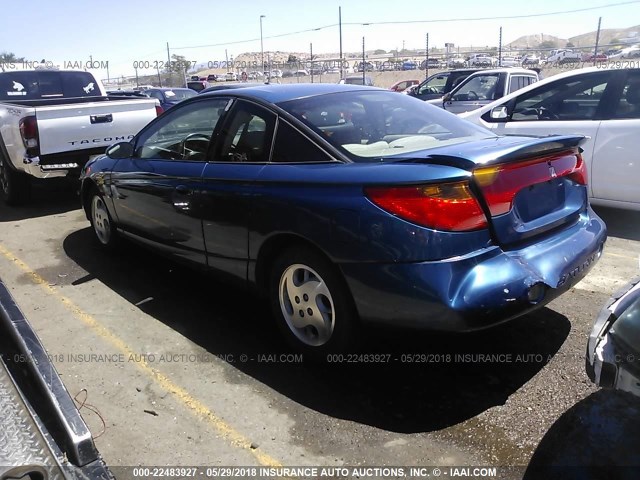 1G8ZY12712Z188424 - 2002 SATURN SC2 BLUE photo 3