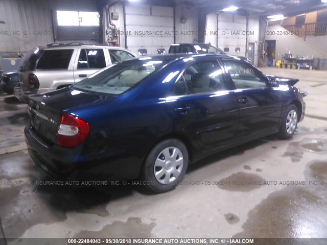 4T1BE32K22U568297 - 2002 TOYOTA CAMRY LE/XLE/SE 蓝色 照片 4