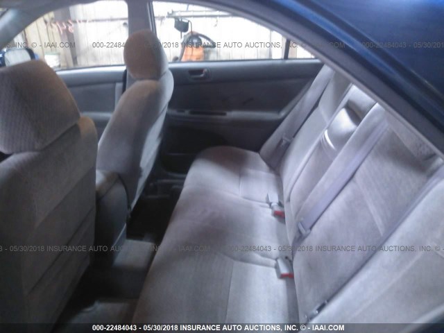 4T1BE32K22U568297 - 2002 TOYOTA CAMRY LE/XLE/SE 蓝色 照片 8