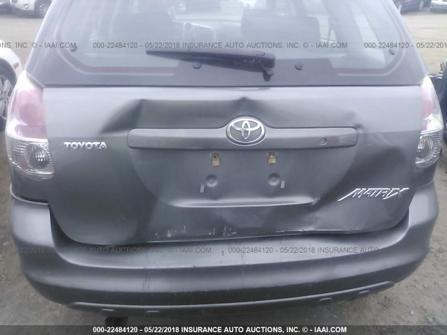 2T1KR32E76C590723 - 2006 TOYOTA COROLLA MATRIX XR GRAY photo 6