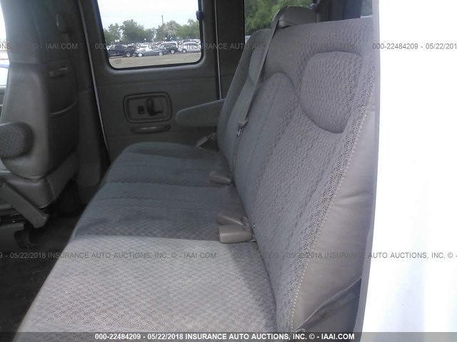 1GNGG25U731143809 - 2003 CHEVROLET EXPRESS G2500  WHITE photo 8