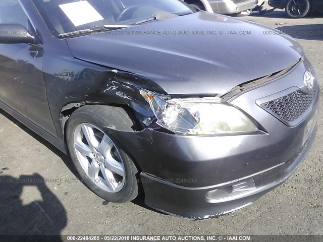 4T1BE46K09U908797 - 2009 TOYOTA CAMRY SE/LE/XLE 灰色 照片 6