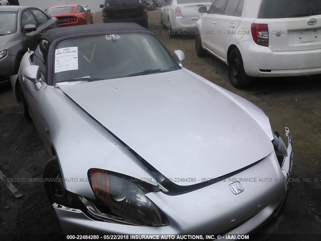 JHMAP11482T001310 - 2002 HONDA S2000 SILVER photo 1