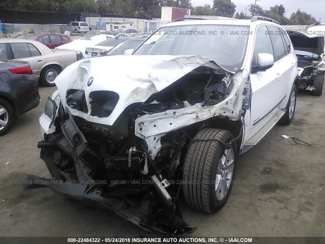 5UXFE83509L170046 - 2009 BMW X5 XDRIVE48I WHITE photo 2