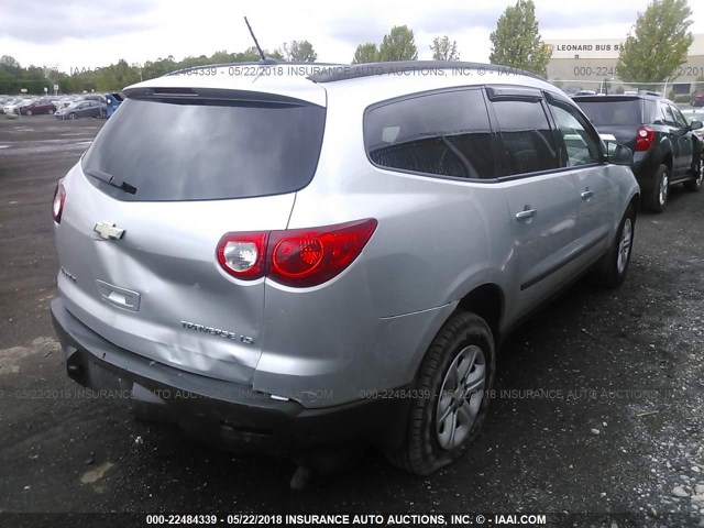 1GNER13D19S110791 - 2009 CHEVROLET TRAVERSE LS GRAY photo 4