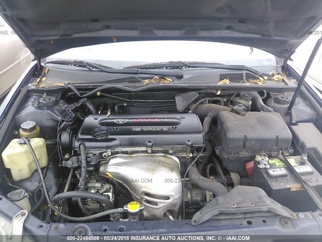 4T1BE32K32U619323 - 2002 TOYOTA CAMRY LE/XLE/SE ლურჯი ფოტო 10