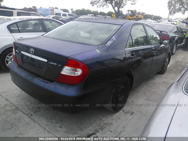 4T1BE32K32U619323 - 2002 TOYOTA CAMRY LE/XLE/SE ლურჯი ფოტო 4