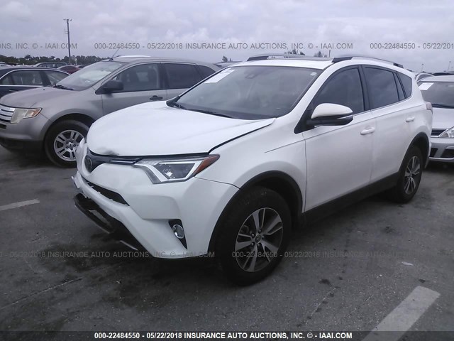 JTMWFREV9JJ728820 - 2018 TOYOTA RAV4 ADVENTURE/XLE 白色 照片 2