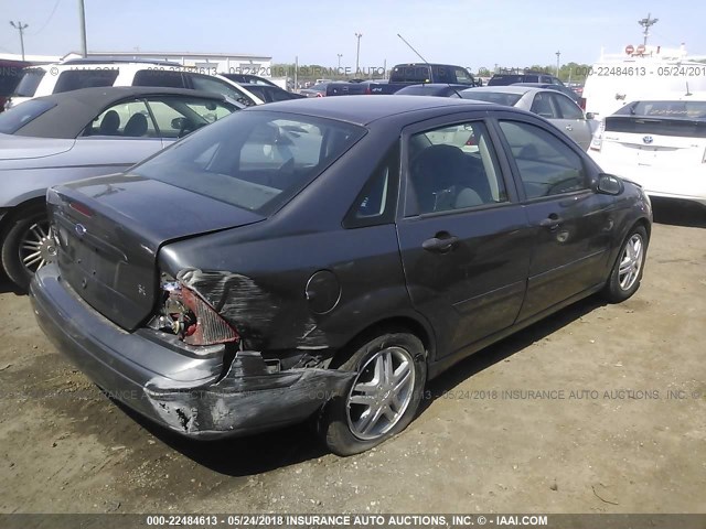 1FAFP34312W296325 - 2002 FORD FOCUS SE/SE COMFORT/SE SPORT GRAY photo 4