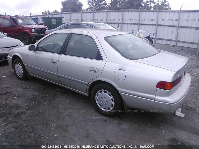 4T1BG22K5YU648240 - 2000 TOYOTA CAMRY CE/LE/XLE 银色 照片 3
