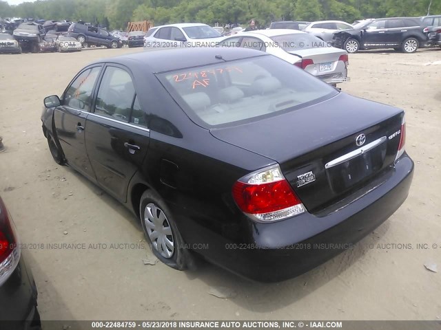 4T1BE32K45U386637 - 2005 TOYOTA CAMRY LE/XLE/SE შავი ფოტო 3