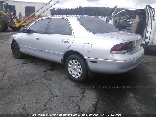 1YVGE22C8S5422391 - 1995 MAZDA 626 DX/LX SILVER photo 3