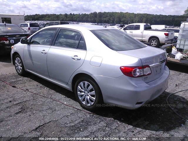 2T1BU4EE4DC967490 - 2013 TOYOTA COROLLA S/LE SILVER photo 3