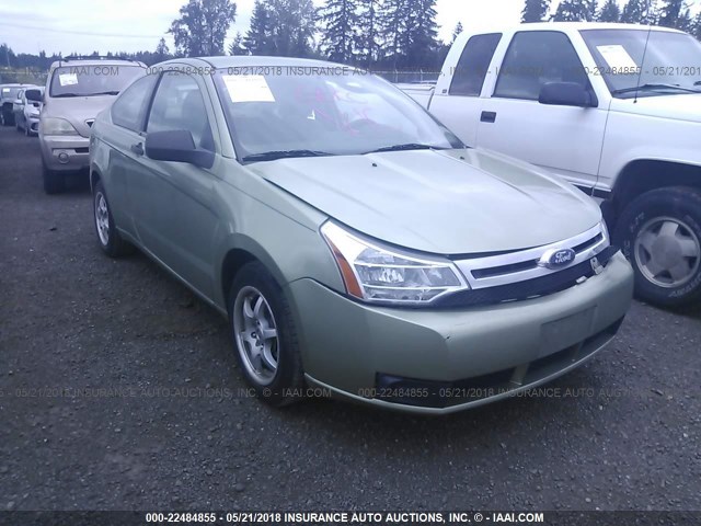 1FAHP32N58W153366 - 2008 FORD FOCUS S/SE GREEN photo 1