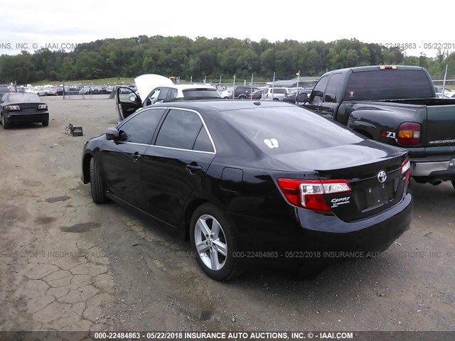 4T1BF1FK7CU121171 - 2012 TOYOTA CAMRY SE/LE/XLE 黑色 照片 3