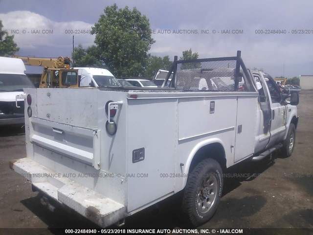 1FTWX31P96EB44791 - 2006 FORD F350 SRW SUPER DUTY WHITE photo 4