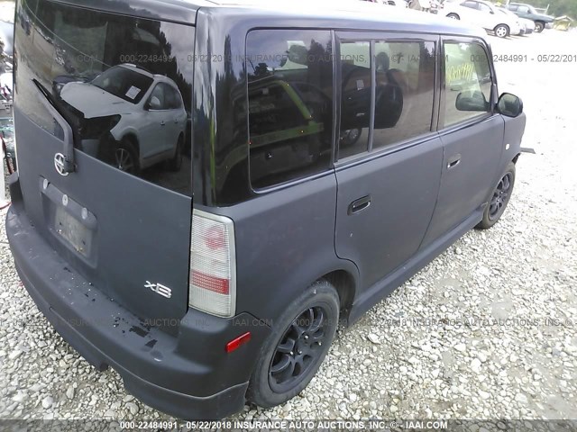 JTLKT324740142213 - 2004 TOYOTA SCION XB BLACK photo 4