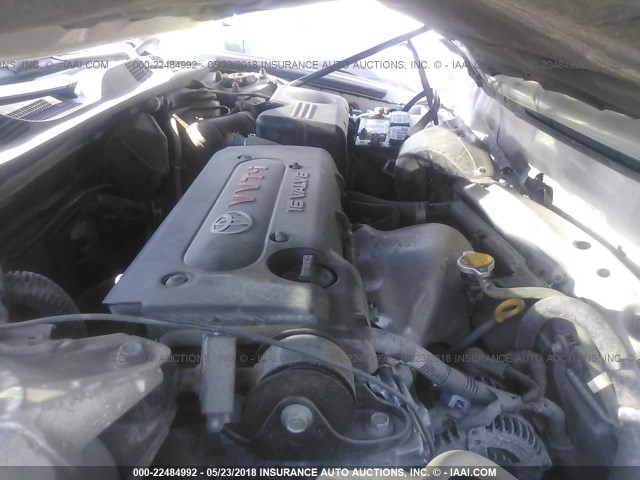 4T1BE30K14U280163 - 2004 TOYOTA CAMRY LE/XLE/SE თეთრი ფოტო 10