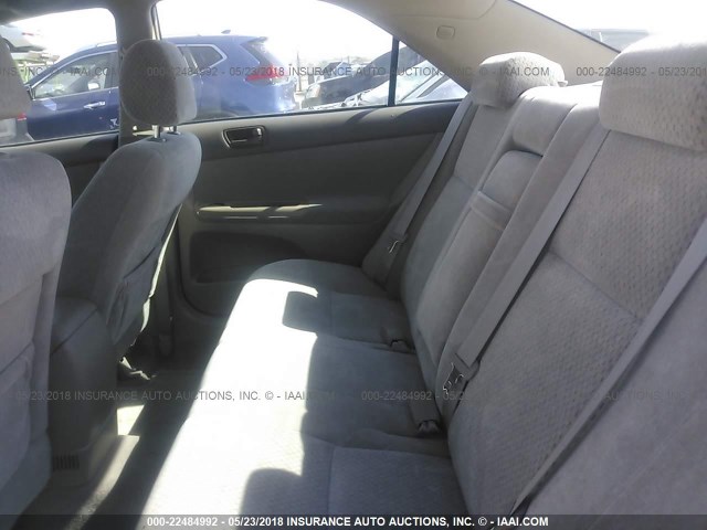 4T1BE30K14U280163 - 2004 TOYOTA CAMRY LE/XLE/SE თეთრი ფოტო 8