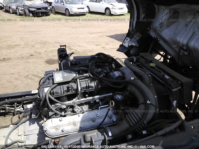 54DC4W1B4FS800054 - 2015 ISUZU NPR HD WHITE photo 9