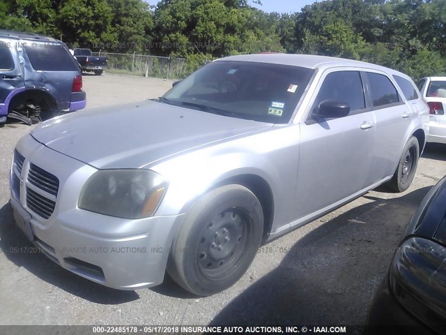 2D4FV47T27H714658 - 2007 DODGE MAGNUM SE SILVER photo 2