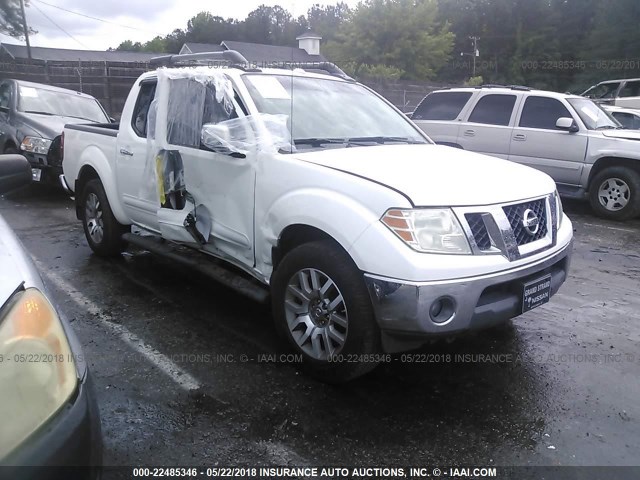 1N6AD0EV0BC429585 - 2011 NISSAN FRONTIER S/SV/SL/PRO-4X WHITE photo 1