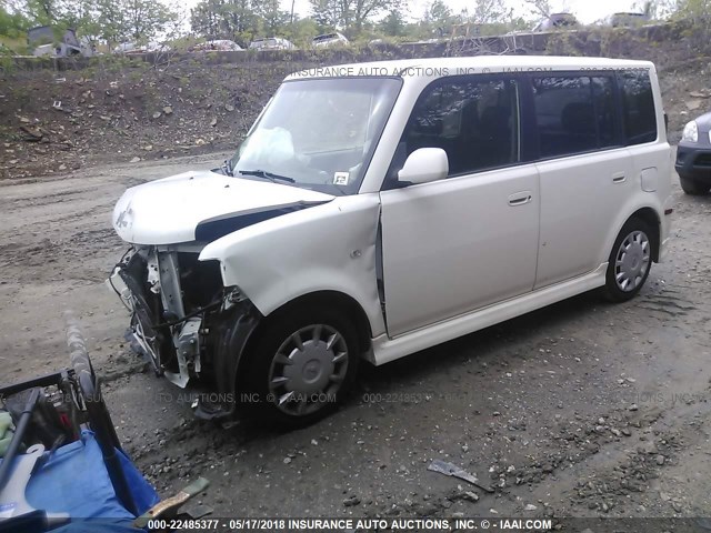 JTLKT324064086529 - 2006 TOYOTA SCION XB თეთრი ფოტო 2