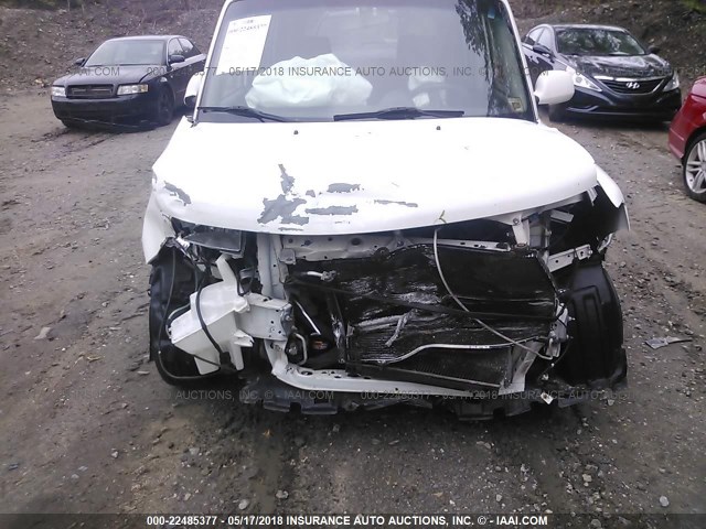 JTLKT324064086529 - 2006 TOYOTA SCION XB თეთრი ფოტო 6