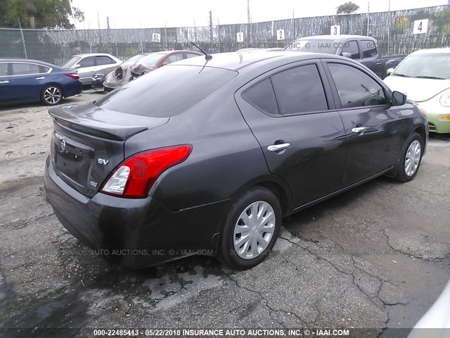 3N1CN7AP4FL874398 - 2015 NISSAN VERSA S/S PLUS/SV/SL GRAY photo 4