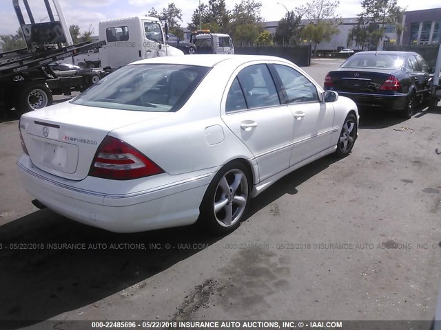 WDBRF40J45F599753 - 2005 MERCEDES-BENZ C 230K SPORT SEDAN WHITE photo 4