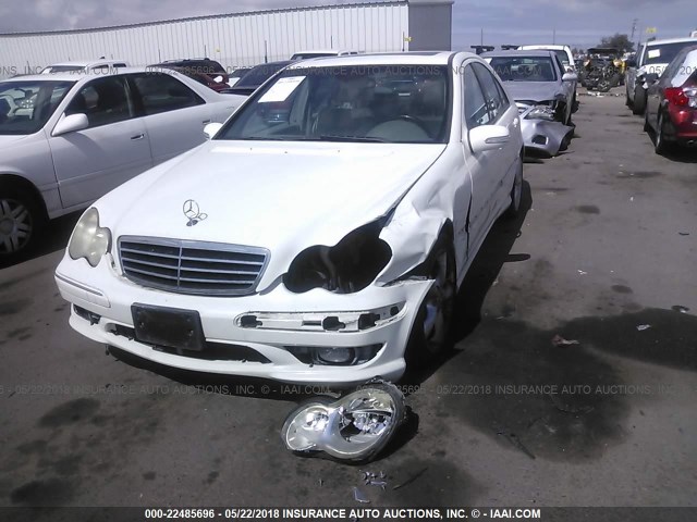 WDBRF40J45F599753 - 2005 MERCEDES-BENZ C 230K SPORT SEDAN WHITE photo 6