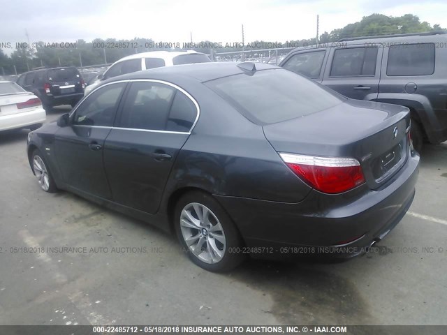 WBANV9C51AC137688 - 2010 BMW 535 XI GRAY photo 3