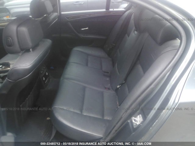 WBANV9C51AC137688 - 2010 BMW 535 XI GRAY photo 8