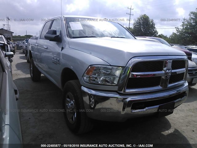 3C6UR5DL2JG245783 - 2018 RAM 2500 SLT SILVER photo 1