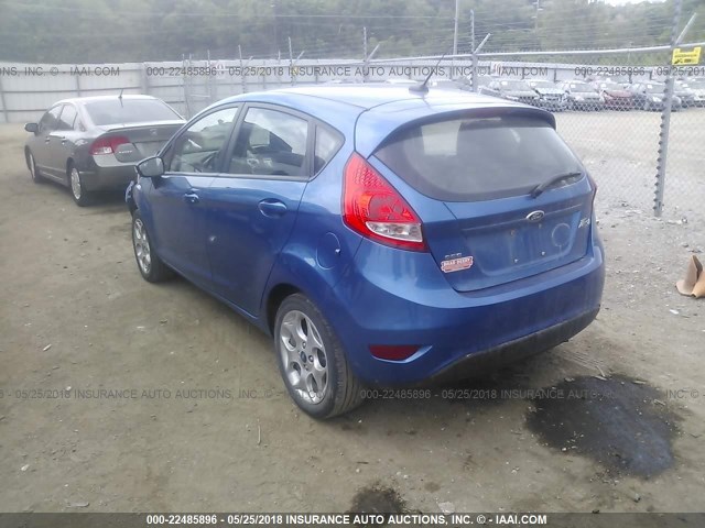 3FADP4FJ6BM177940 - 2011 FORD FIESTA SES BLUE photo 3