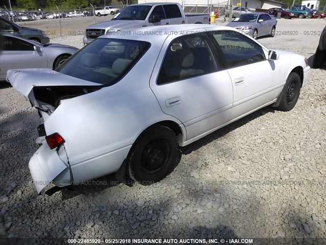 4T1BG22K5YU974376 - 2000 TOYOTA CAMRY CE/LE/XLE WHITE photo 4