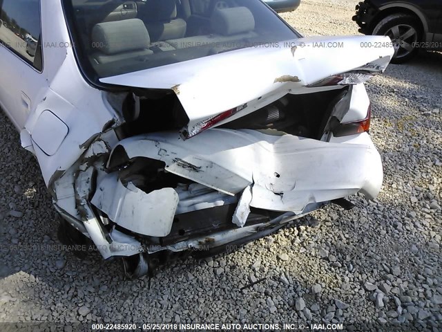 4T1BG22K5YU974376 - 2000 TOYOTA CAMRY CE/LE/XLE WHITE photo 6