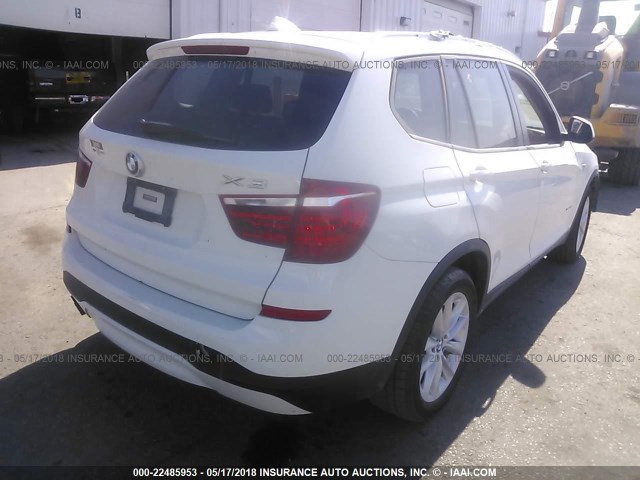 5UXWZ7C33H0X40263 - 2017 BMW X3 SDRIVE28I WHITE photo 4