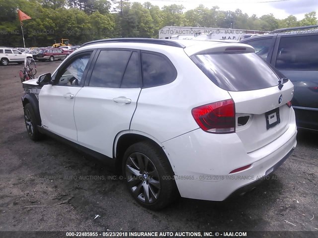 WBAVM1C58DVL64308 - 2013 BMW X1 SDRIVE28I WHITE photo 3